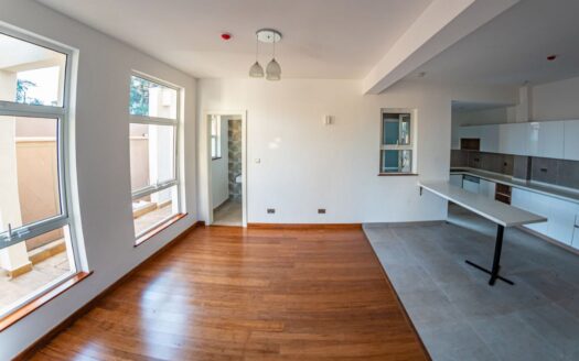 4 Bedroom House for Sale in Lavington Nairobi | Luxury Home with Pool